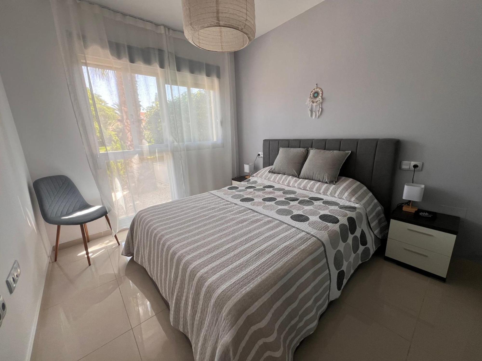 Bungalow En Punta Prima 2 Dormitorios Y Piscina Torrevieja Zewnętrze zdjęcie